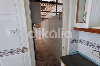 Piso en venta en El Camp de l'Arpa del Clot en Barcelona