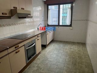 Piso en venta en Centro en Gijón