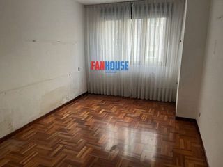 Piso en venta en Centro en Gijón