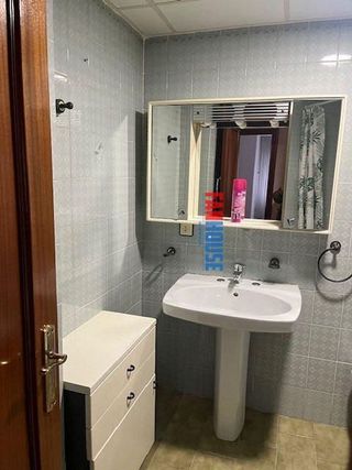 Piso en venta en Centro en Gijón