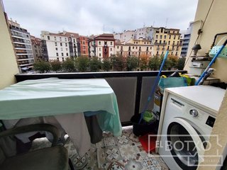 Piso en venta en Barrio de Abando en Bilbao
