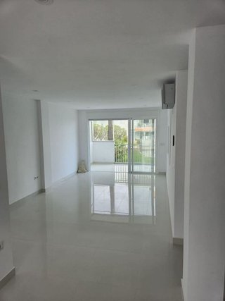 Piso en venta en Playa de los Boliches en Fuengirola