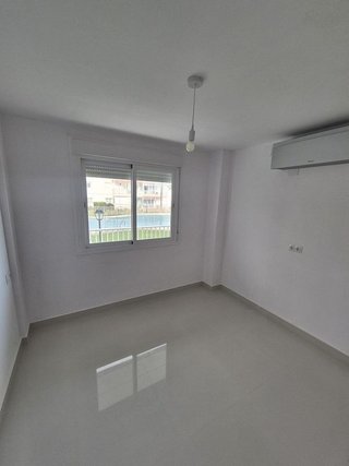 Piso en venta en Playa de los Boliches en Fuengirola
