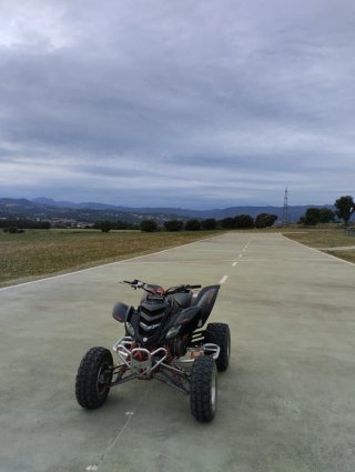 Yamaha Raptor 660R Negro/Rojo