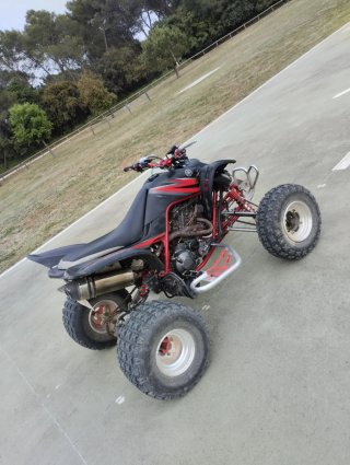 Yamaha Raptor 660R Negro/Rojo