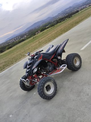 Yamaha Raptor 660R Negro/Rojo