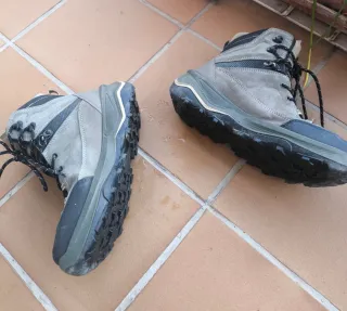Botas de montala y trekking mujer, talla 42