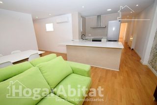 Piso en venta en Nou Moles en Valencia