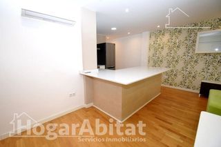 Piso en venta en Nou Moles en Valencia