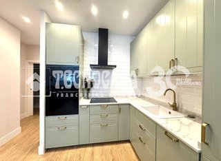 Piso en venta en Simancas en Madrid