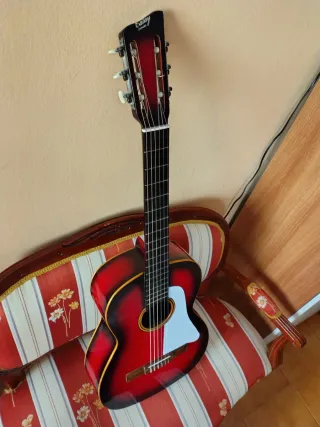 Guitarra,Vicente Tatay Años 60 sumburst