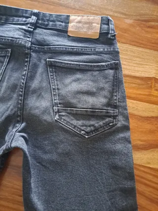 Pantalones cortos vaqueros Pull&Bear Talla S (36)