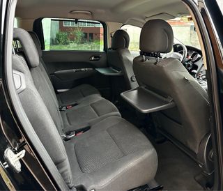 Peugeot 5008 2015
