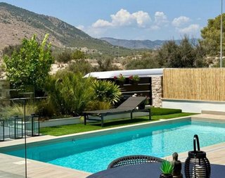 Chalet en venta en Cala de Finestrat en Finestrat