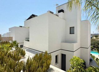 Chalet en venta en Cala de Finestrat en Finestrat