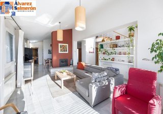 Chalet en venta en Cájar