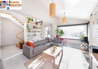 Chalet en venta en Cájar