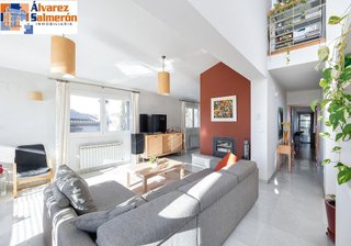 Chalet en venta en Cájar