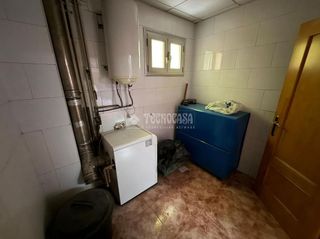 Casa adosada en venta en Torredonjimeno