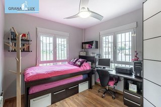 Chalet en venta en Alhendín