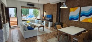 Casa adosada en venta en Zona Fuentemora en Antequera