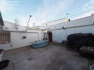 Chalet en venta en Tomelloso