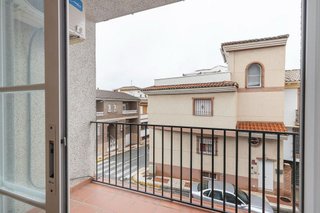 Casa adosada en venta en Maracena