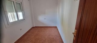 Casa adosada en venta en La Granja-La Colina-Los Pastores en Algeciras