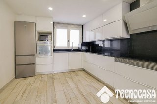 Casa adosada en venta en La Salut - Lloreda en Badalona