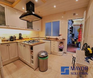 Piso en venta en El Camp de l'Arpa del Clot en Barcelona