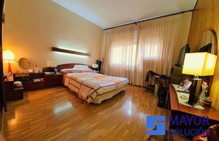 Piso en venta en El Camp de l'Arpa del Clot en Barcelona