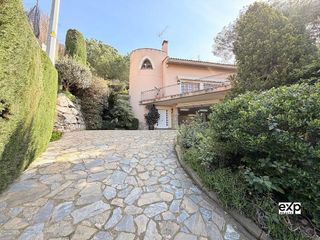 Chalet en venta en Urbanitzacions en Mataró