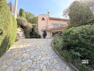 Chalet en venta en Urbanitzacions en Mataró