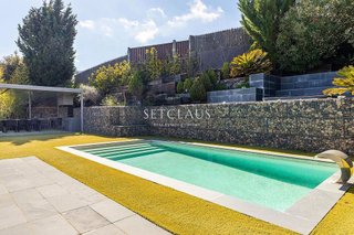 Chalet en venta en Argentona