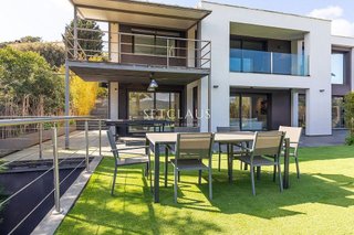 Chalet en venta en Argentona
