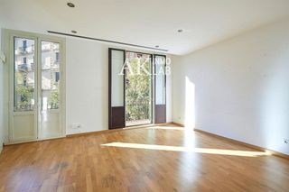 Piso en venta en L'Antiga Esquerra de l'Eixample en Barcelona