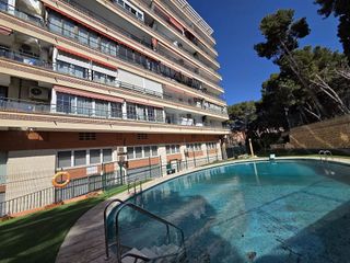 Piso en venta en Vistahermosa en Alicante