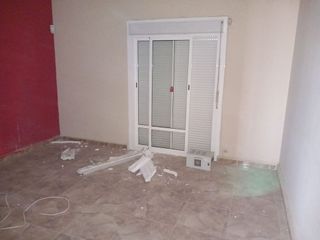 Piso en venta en Linares