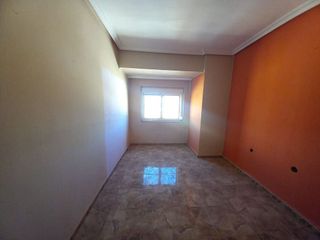 Piso en venta en Linares