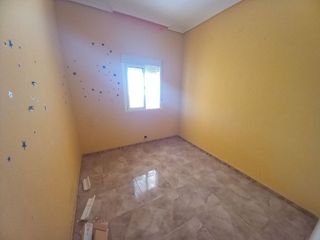 Piso en venta en Linares