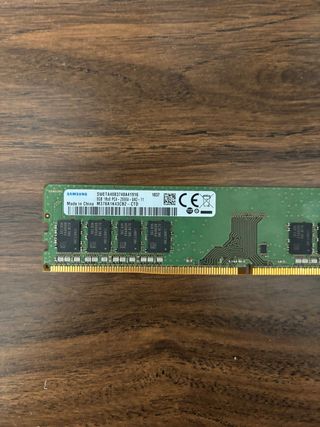 Samsung 8GB DDR4 2666MHz PC4-2666V DIMM
