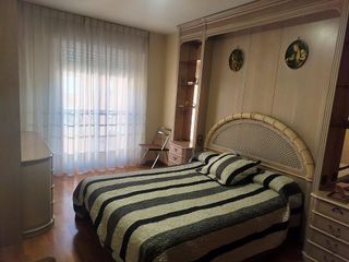 Piso en venta en Flores de Sil - La Placa en Ponferrada