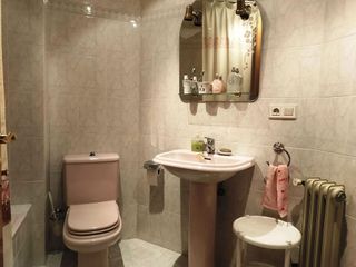 Piso en venta en Flores de Sil - La Placa en Ponferrada