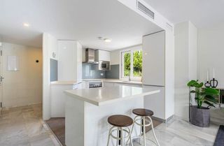 Dúplex en venta en Nueva Andalucía centro en Marbella