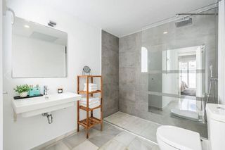 Dúplex en venta en Nueva Andalucía centro en Marbella