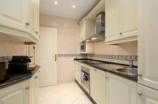 Piso en venta en Elviria en Marbella