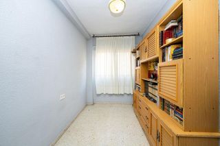 Piso en venta en Barrio de Zaidín en Granada