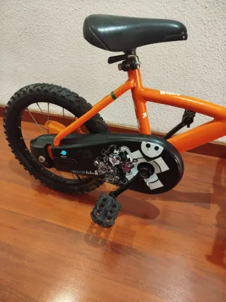 Bicicleta infantil naranja 17 pulgadas