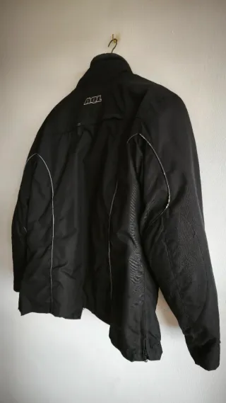 Chaqueta de moto negra