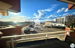 Piso en venta en Port Esportiu - Puig Rom - Canyelles en Roses